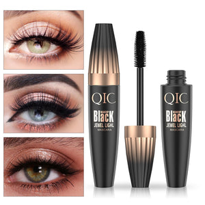 Intense Curl Waterproof And Sweatproof Mascara