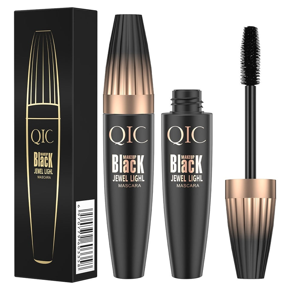 Intense Curl Waterproof And Sweatproof Mascara